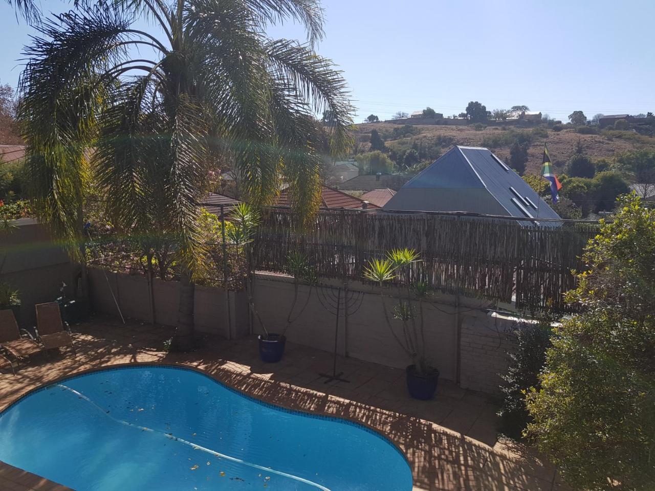 Hotel Mi Casa Su Casa à Randburg Extérieur photo